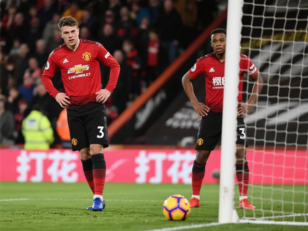 足坛悲喜夜：皇马3-0，姆巴佩戴帽 曼城3-1切尔西 枪手红军均赢球.